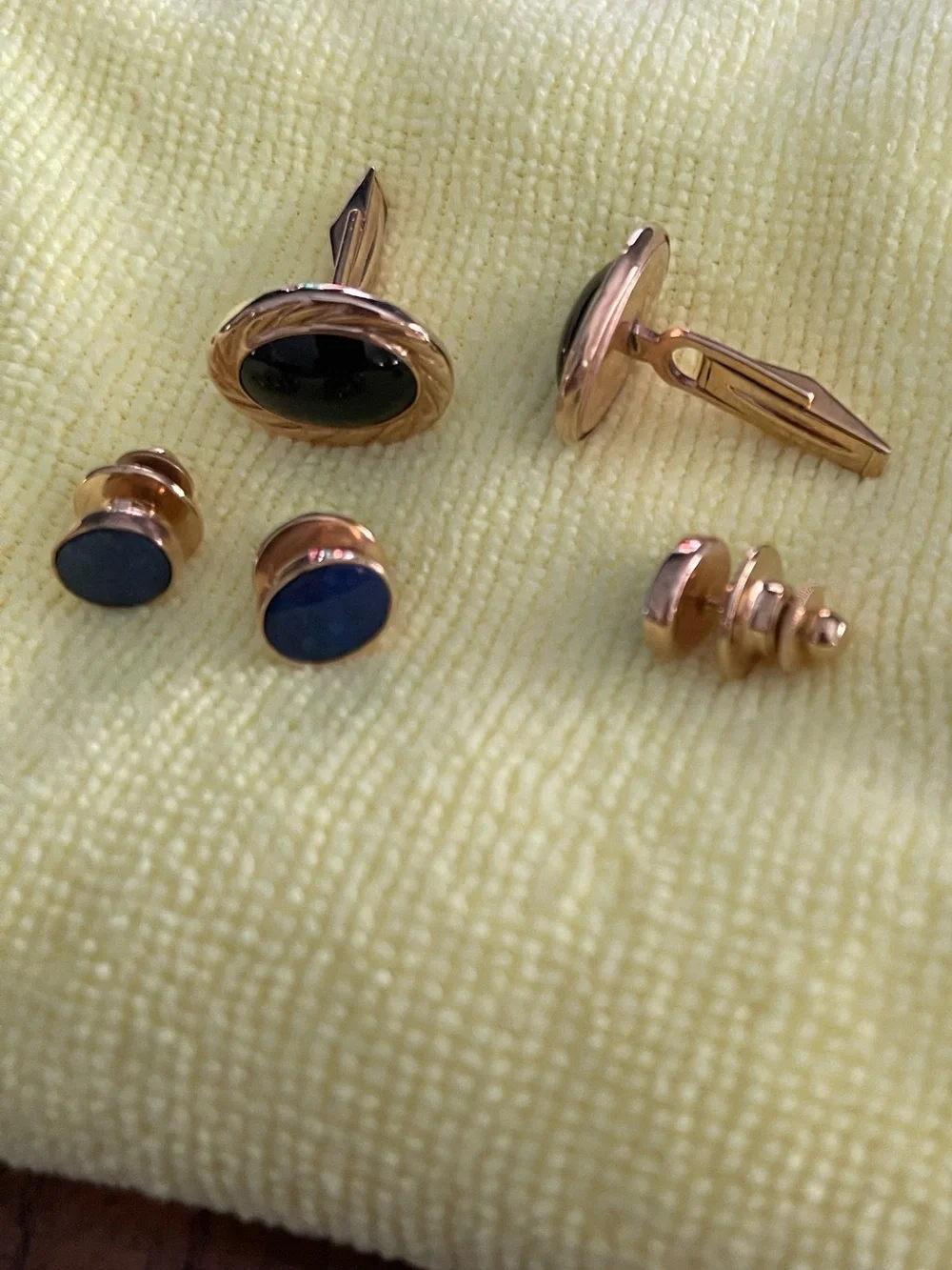 Gold Tone Cufflink and Shirt Stud Set with Dark Blue Inlays ?lapis?